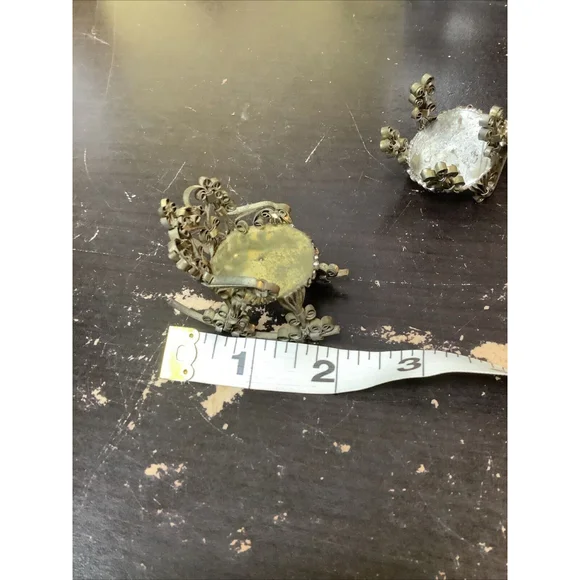 Vintage Tramp Art Filigree Metal Dollhouse Rocking & Straight Leg Chairs & Table - Picture 9 of 12